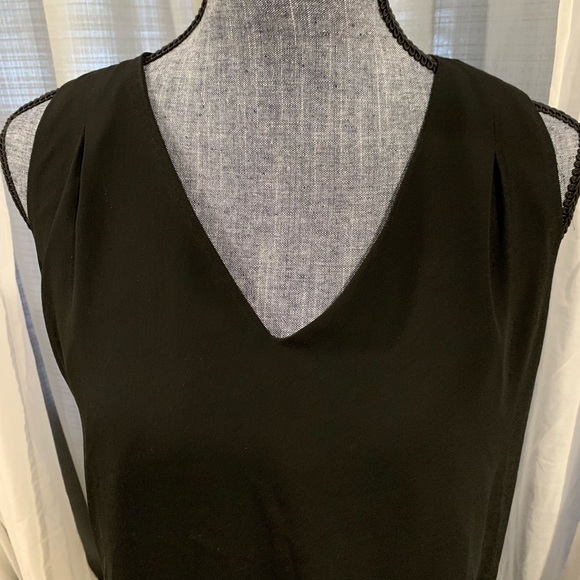 Banana Republic Tank - Picture 2 of 4